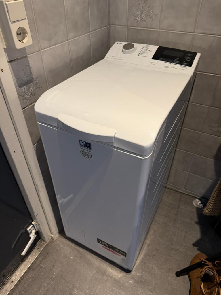 Te Koop: AEG Bovenlader Wasmachine, Ophalen, Bovenlader, Zo goed als nieuw, 85 tot 90 cm