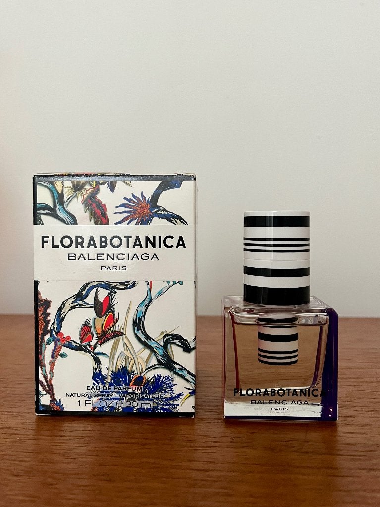 Balenciaga Florabotanica EDT 30ml, Sieraden, Tassen en Uiterlijk, Uiterlijk | Parfum, Ophalen of Verzenden, Zo goed als nieuw