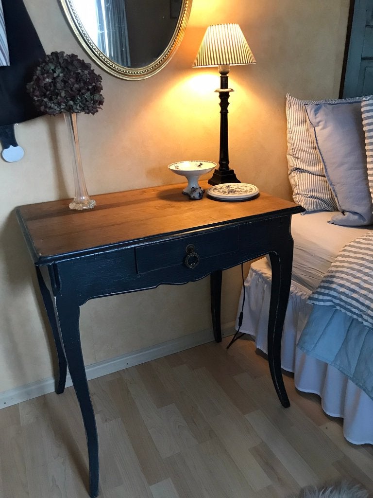 Zweedse bijzet tafel., Antiek en Kunst, Antiek | Meubels | Tafels, Ophalen