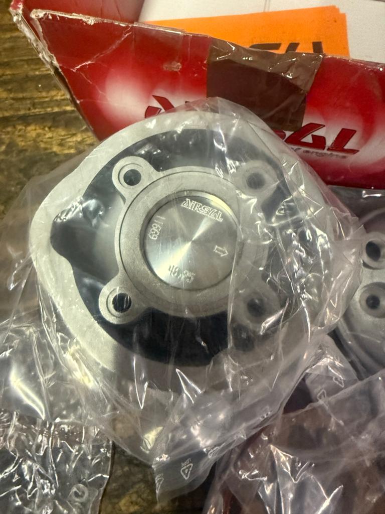 Airsal 50cc cilinder AM6 - Nieuw met kleine imperfectie, Nieuw, Cilinder, Beta, Beta
