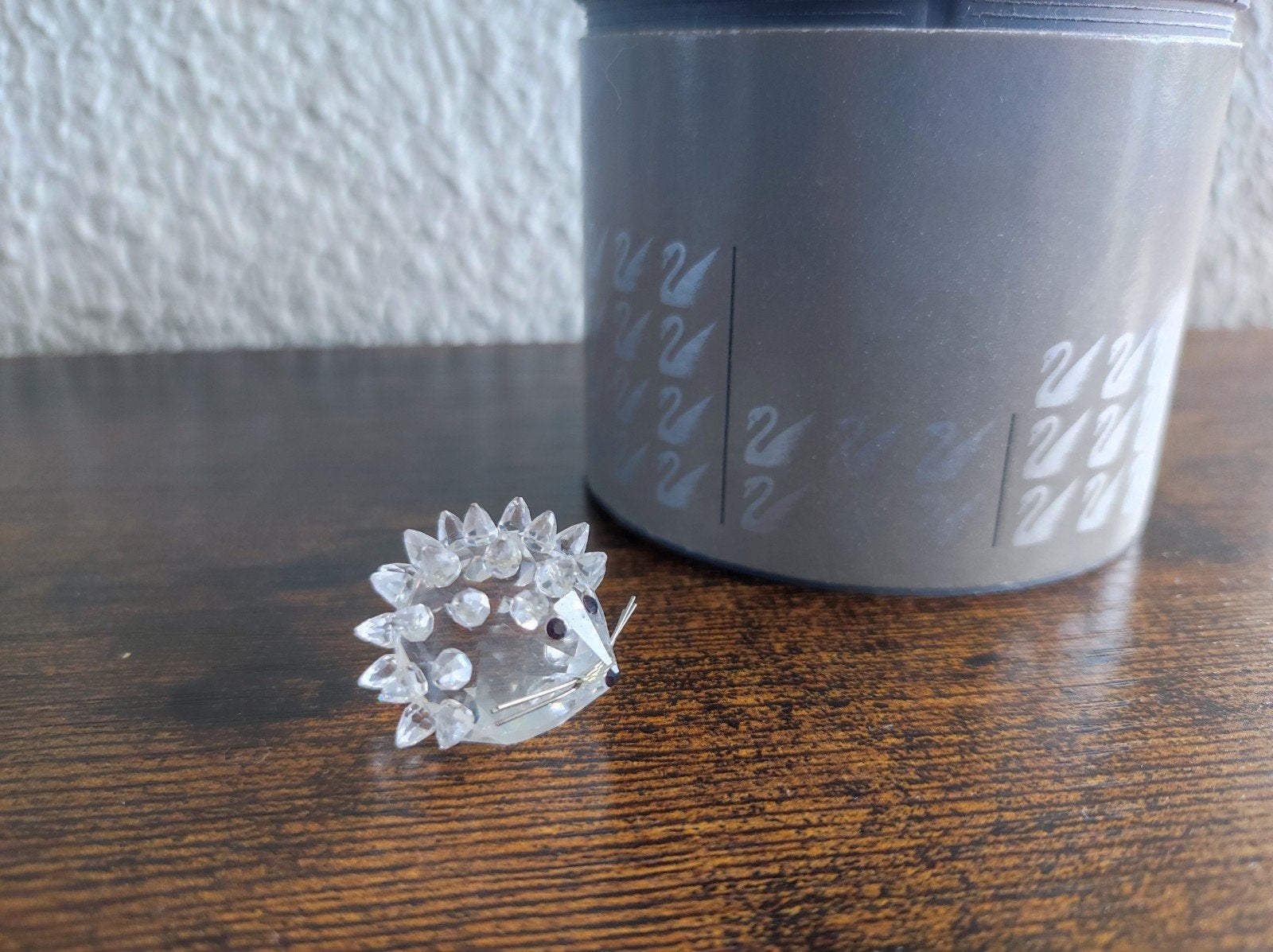 Swarovski egel met snorharen, kristal figuurtje, Verzamelen, Swarovski, Ophalen, Zo goed als nieuw, Figuurtje