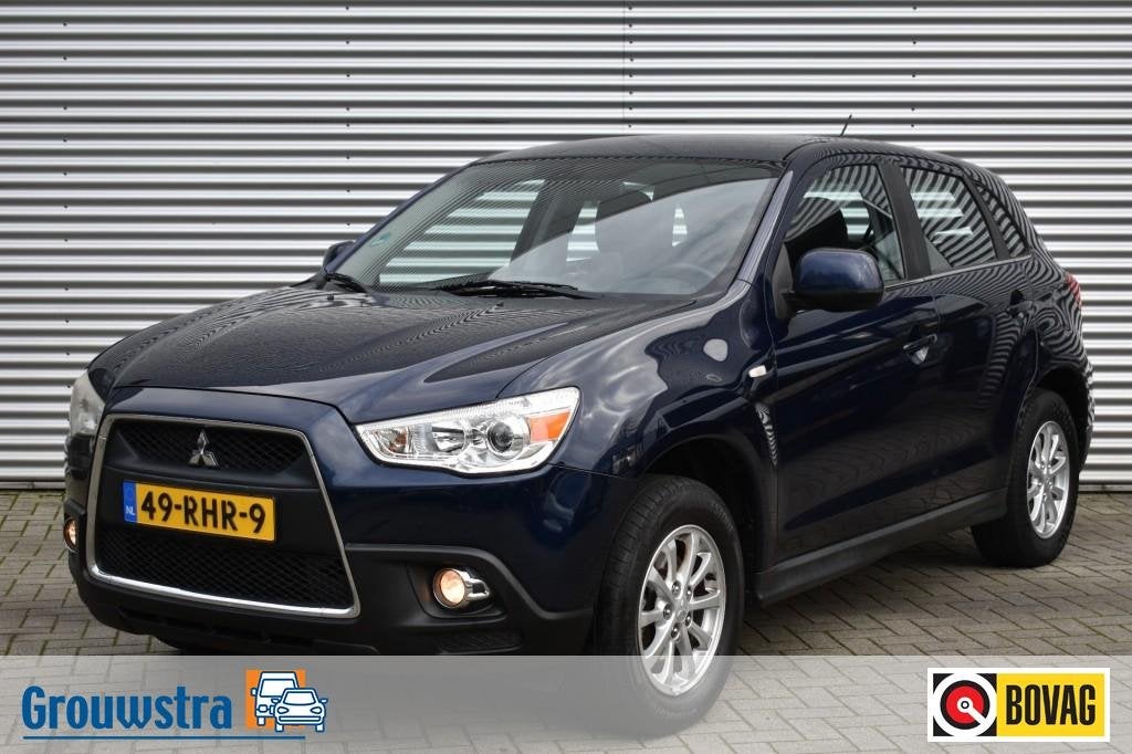 Mitsubishi ASX 1.6 INTRO ED. CLEARTEC / ECC / TREKHAAK / PDC, Voorwielaandrijving, 4 cilinders, Handgeschakeld, SUV of Terreinwagen