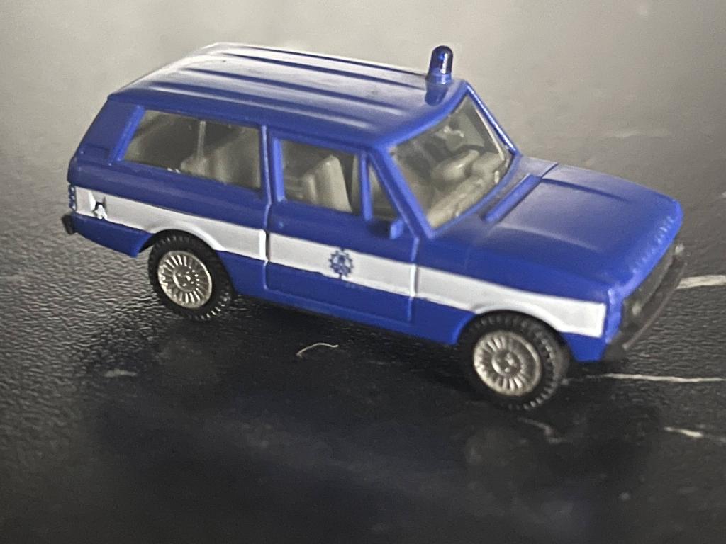 Ambu-2684: Rangę Rover Discovery van de THW, Ophalen of Verzenden, Gebruikt, Auto, Herpa