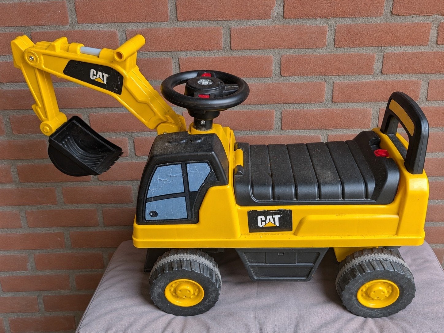 CAT Graafmachine Loopauto - Gebruikt, Arm defect, Ophalen, Gebruikt, Loopvoertuig