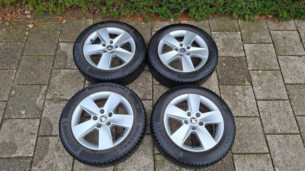 Skoda Octavia velgen 16 inch met winterbanden conti TS870, Auto-onderdelen, Ophalen, Gebruikt, Velg(en), 16 inch