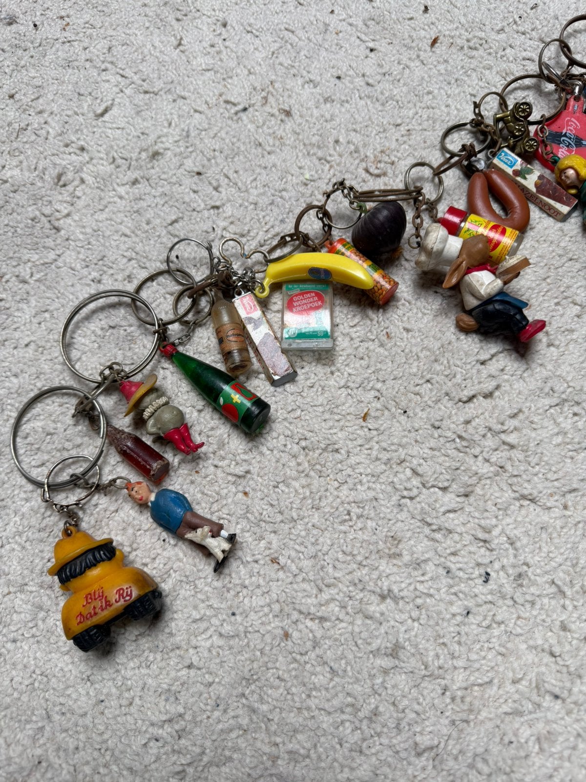 25 sleutelhangers, Verzamelen, Ophalen, Gebruikt