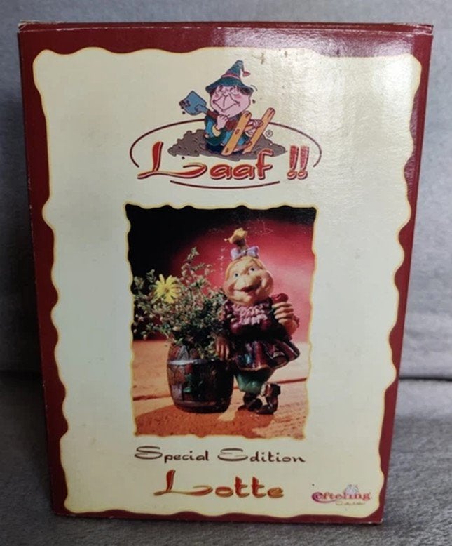 Efteling Laaf Lotte met regenton 13070211, Verzamelen, Efteling, Ophalen of Verzenden, Nieuw, Beeldje of Poppetje