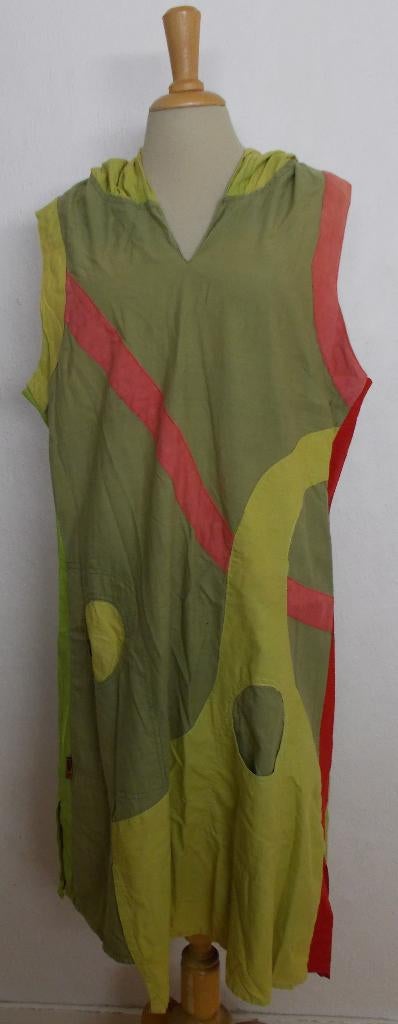 Katoenen groene jurk met capuchon van Couleurs du Monde! XL, Kleding | Dames, Jurken, Verzenden, Maat 46/48 (XL) of groter, Zo goed als nieuw
