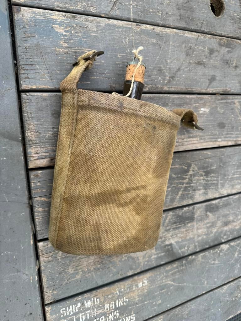 Britse ww2 veldfles met houder, Verzamelen, Ophalen of Verzenden, Engeland
