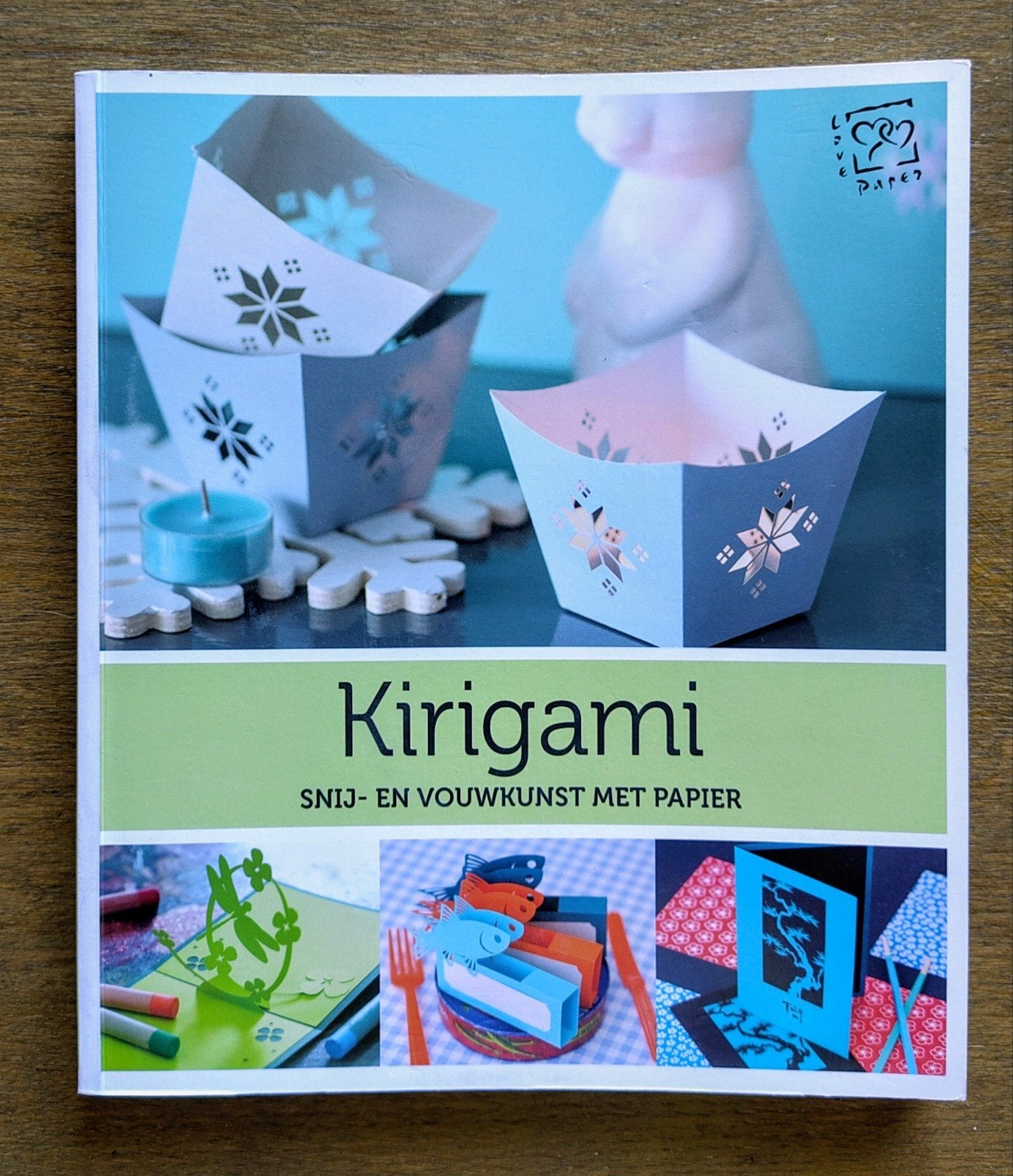 Ho Hu Ann - Kirigami, Ophalen of Verzenden, Zo goed als nieuw, Ho Hu Ann; Laurence Arnac