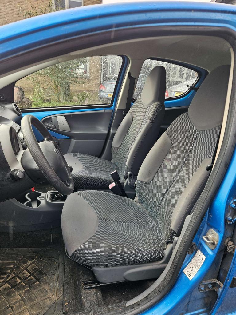INTERIEUR PEUGEOT 107 / CITROEN C1  / TOYOTA AYGO 4 deurs, Niet ingevuld, Gebruikt, Niet ingevuld, Ophalen of Verzenden