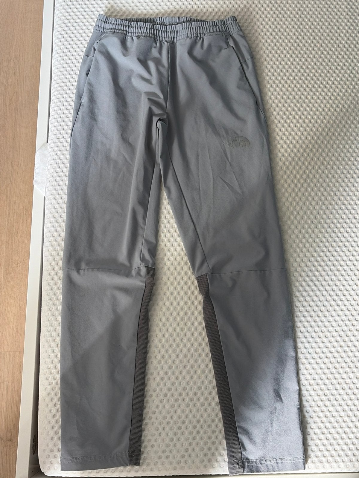 The North Face grijze broek, jongensmaat 152-154/12 jaar, Ophalen of Verzenden, Zo goed als nieuw, Overige maten, Grijs