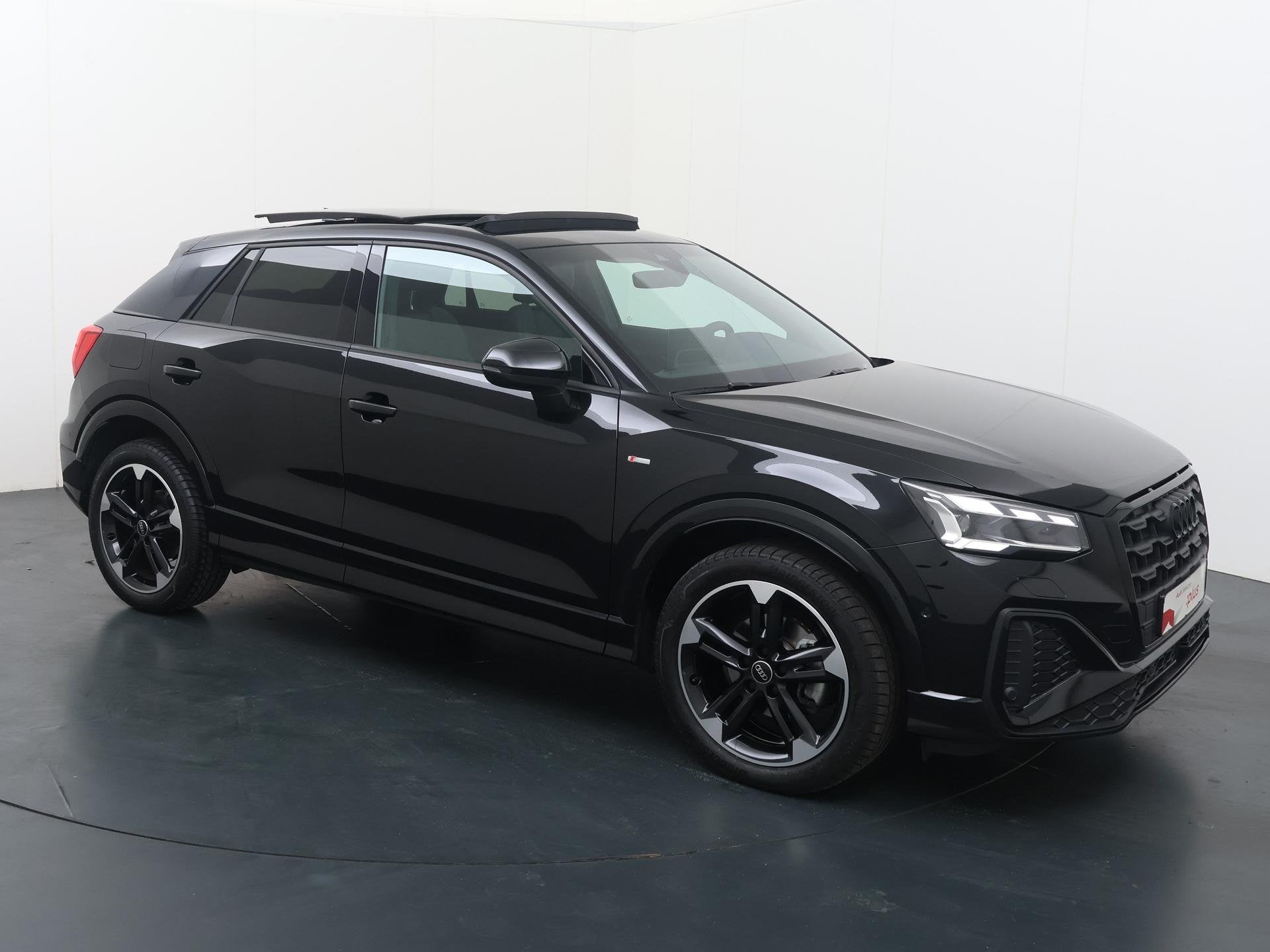Audi Q2 35 TFSI S Edition | 150 PK | Automaat | Panoramadak, Auto's, 12 maanden, 4 cilinders, Zwart, Origineel Nederlands