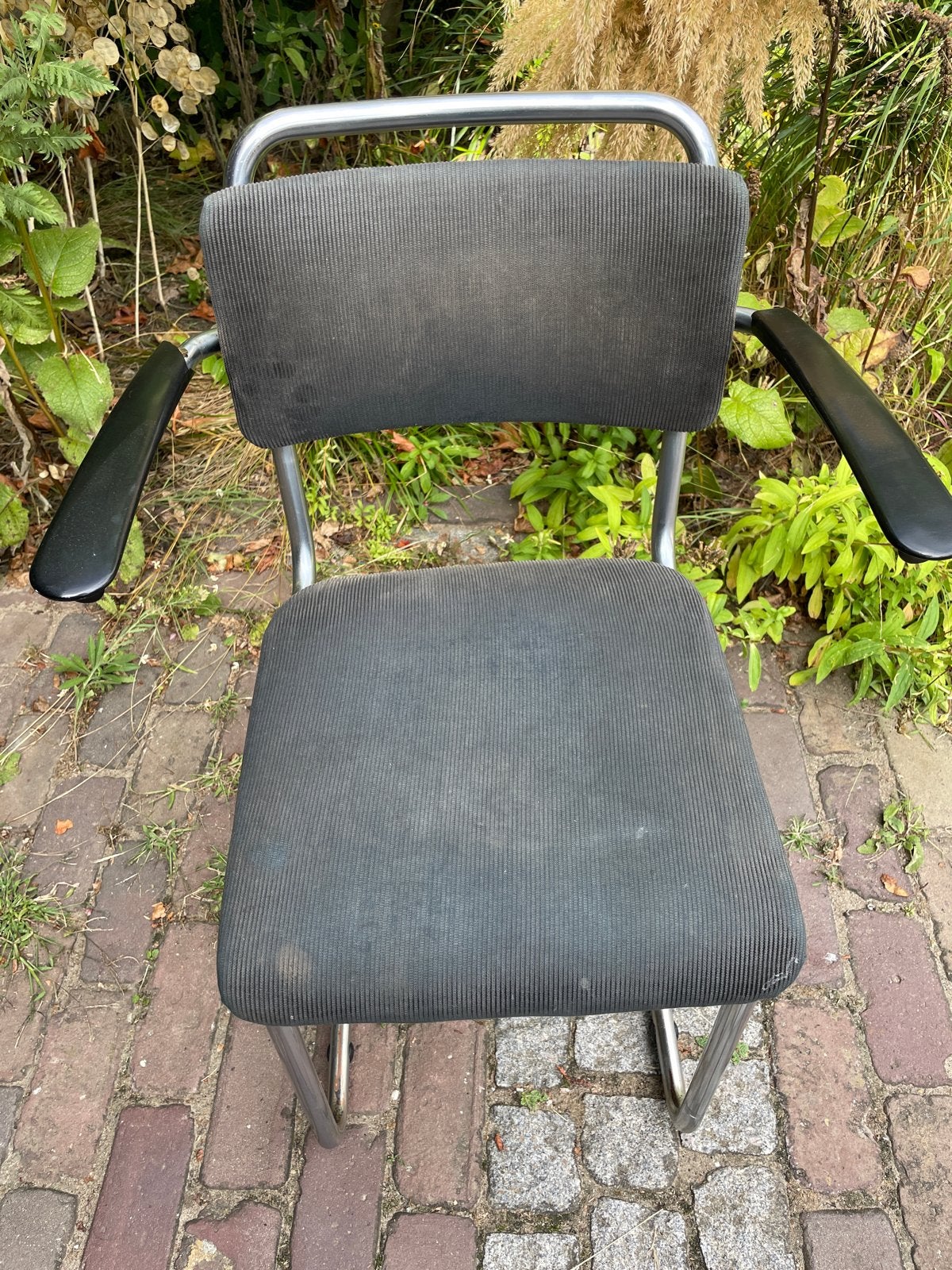 Zwarte Gispen 101 stoel met armleuningen - Gebruikt, Huis en Inrichting, Stoelen, Ophalen, Gebruikt, Zwart, Metaal