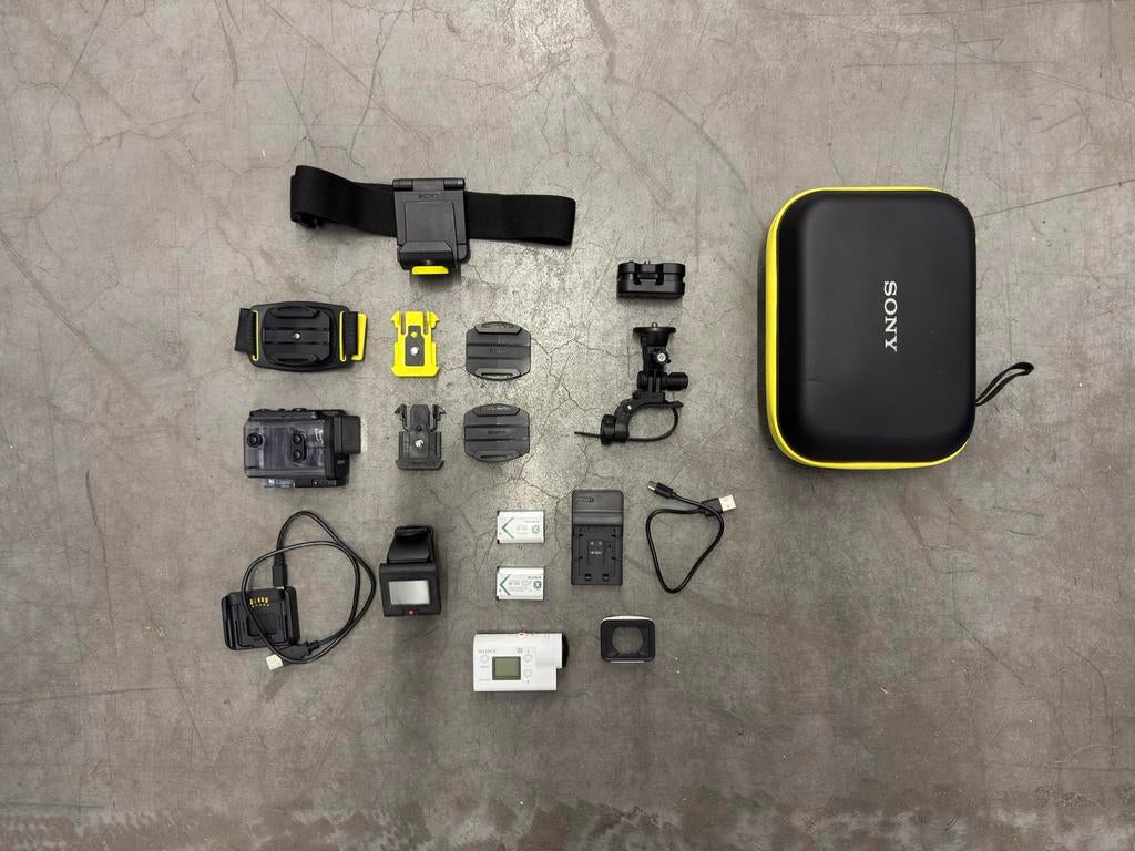 Sony HDR-AS300 Action Cam met accessoires - complete set, Audio, Tv en Foto, Actiecamera's, Ophalen of Verzenden, Zo goed als nieuw