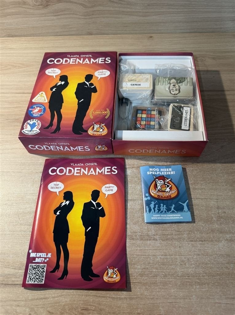 Codenames - S7042, Ophalen of Verzenden, Zo goed als nieuw