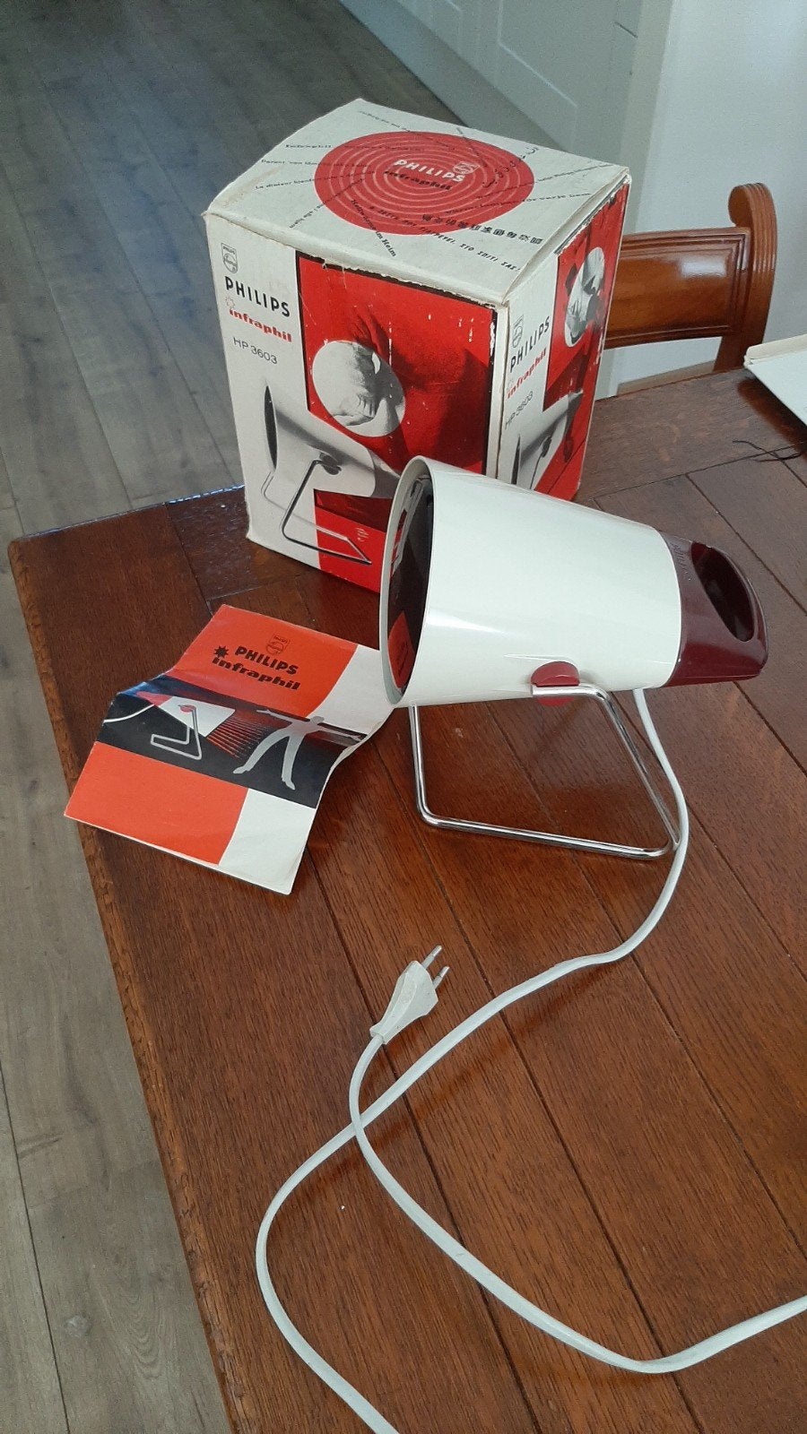 Vintage Philips Infraphil HP 3603 Infraroodlamp met doos, Ophalen, Zo goed als nieuw
