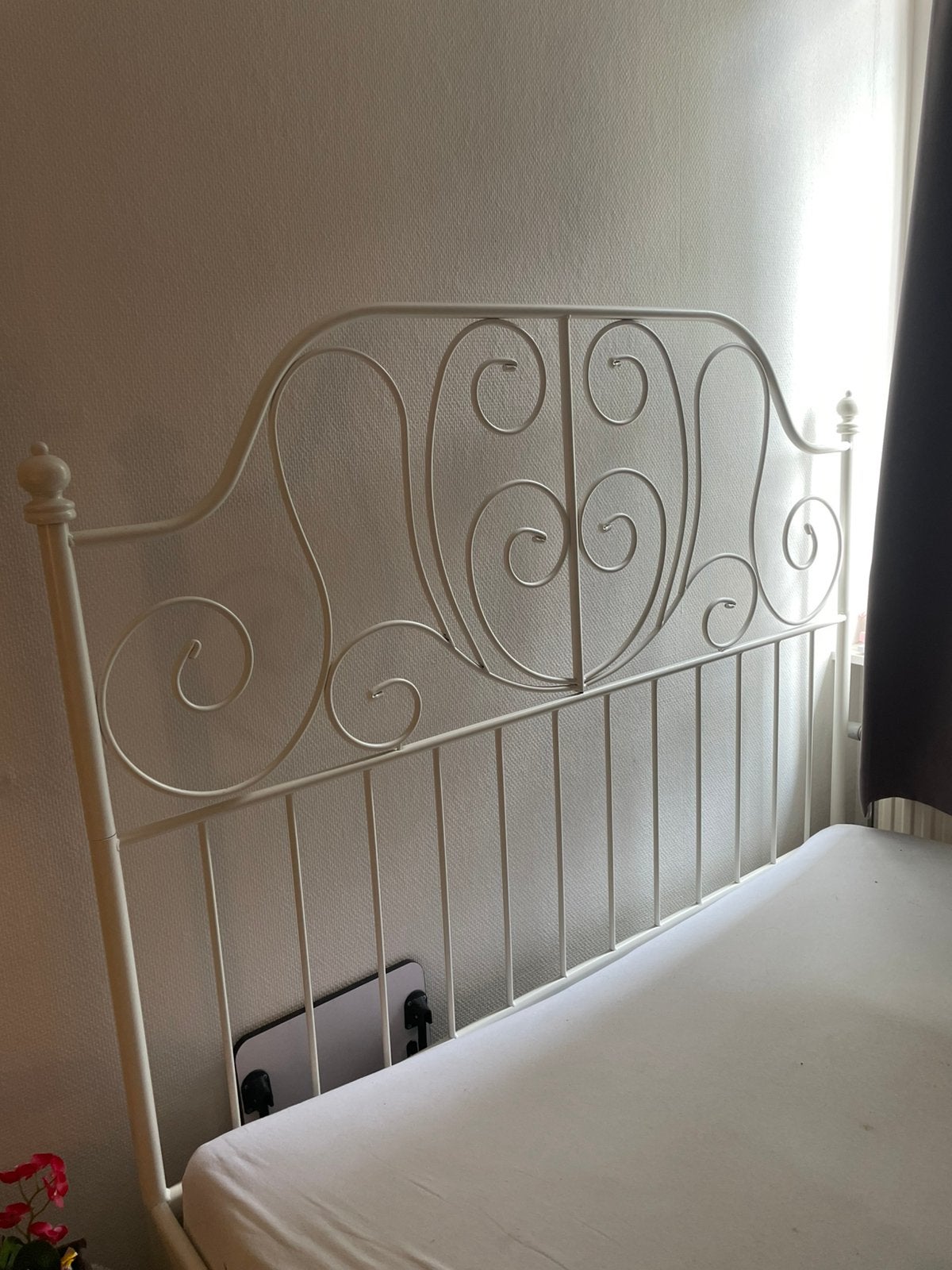 Wit prinsesen bed, Ophalen
