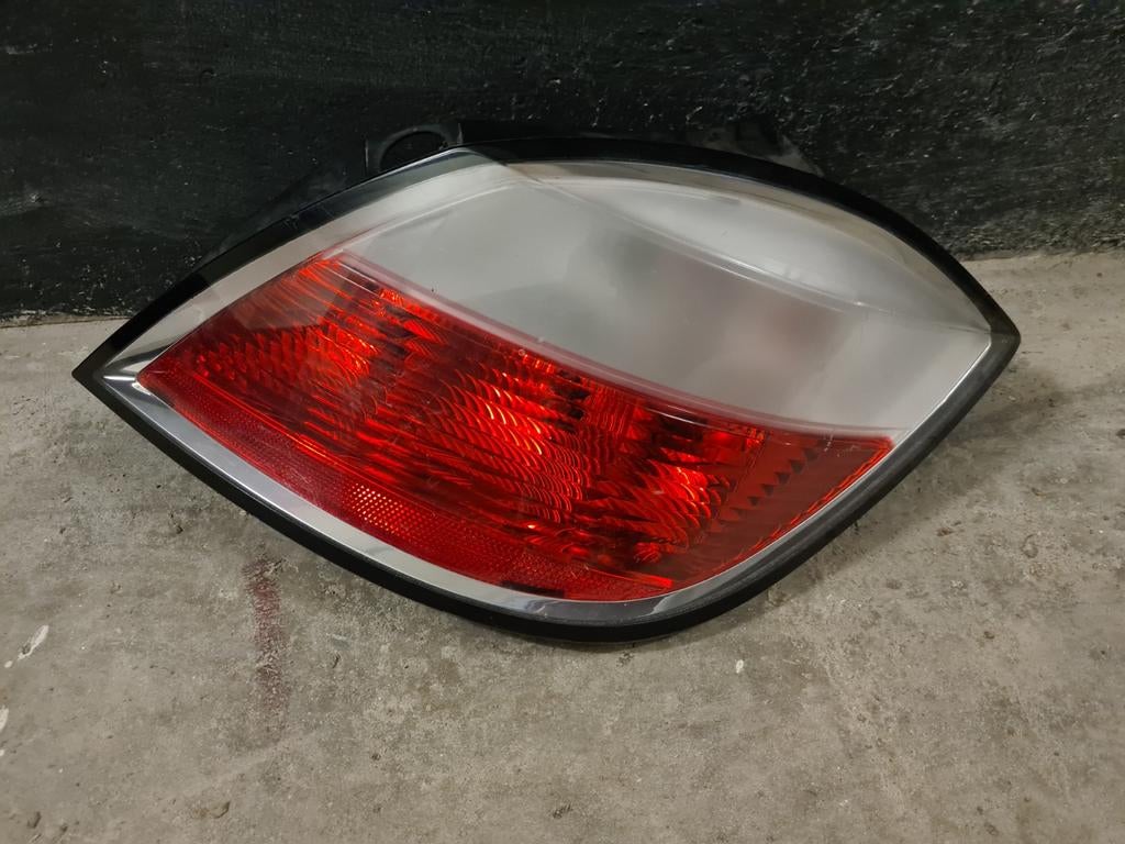 Achterlicht opel astra 2004-2005-2006, Ophalen of Verzenden, Opel