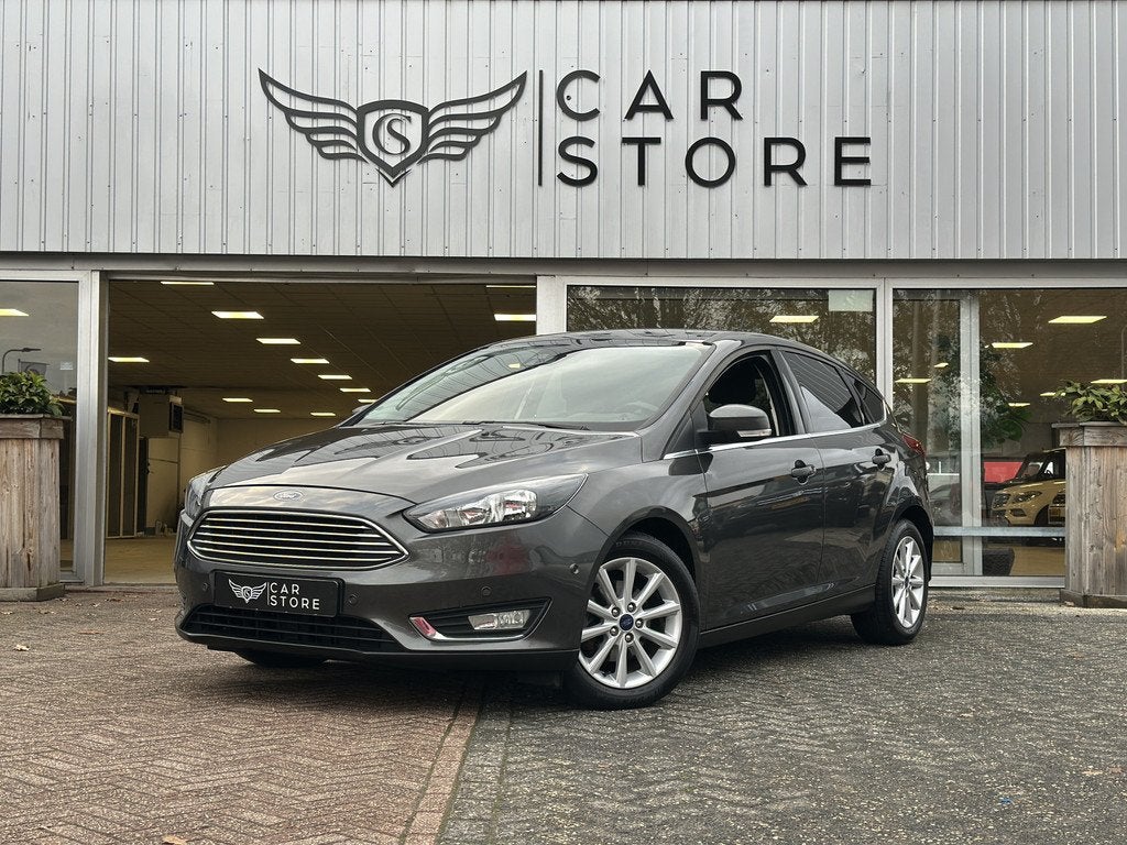 Ford Focus 1.0 EcoBoost Titanium Business |CAMERA|ST+STUUR V, Gebruikt, Automatische klimaatregeling, 1222 kg, Hatchback