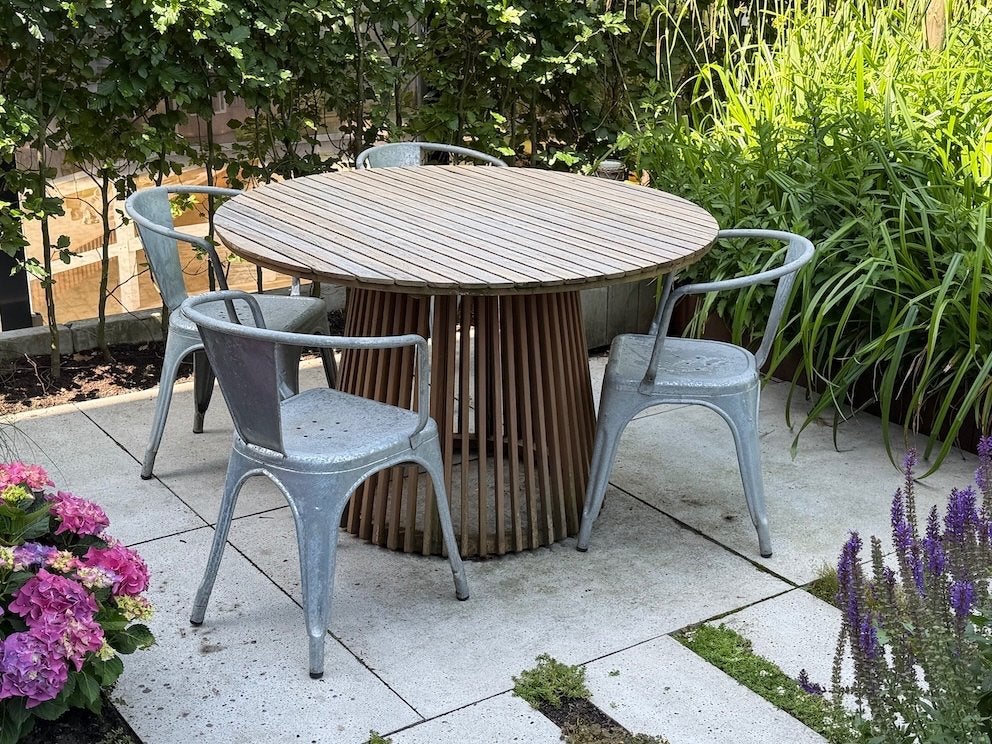 Moderne teakhouten tuintafel 120cm rond ZGAN, Tuin en Terras, Tuintafels, Ophalen, Gebruikt, Rond, Teakhout