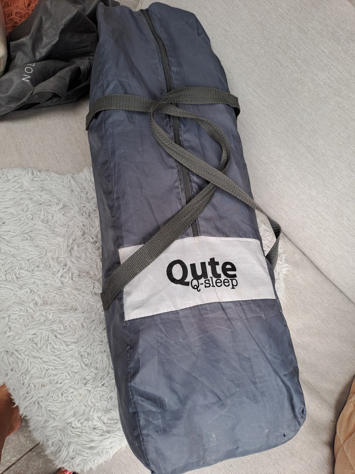 Qute Q-sleep campingbed, Kinderen en Baby's, Ophalen, Gebruikt, Reisbedje
