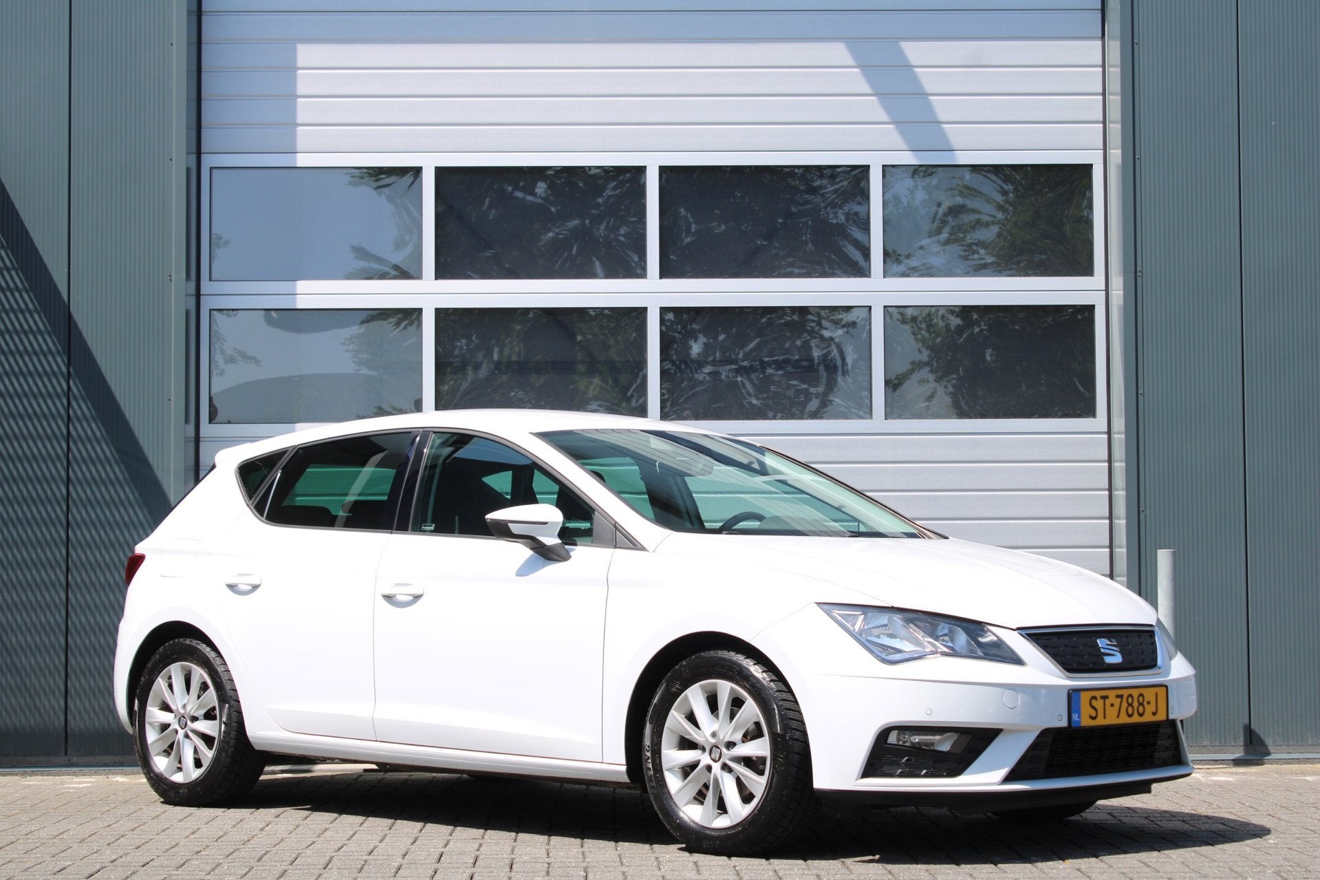 Seat Leon 1.0 EcoTSI Style Business Intense Clima/Cruise/Key, Auto's, Voorwielaandrijving, Stof, Gebruikt, Leon