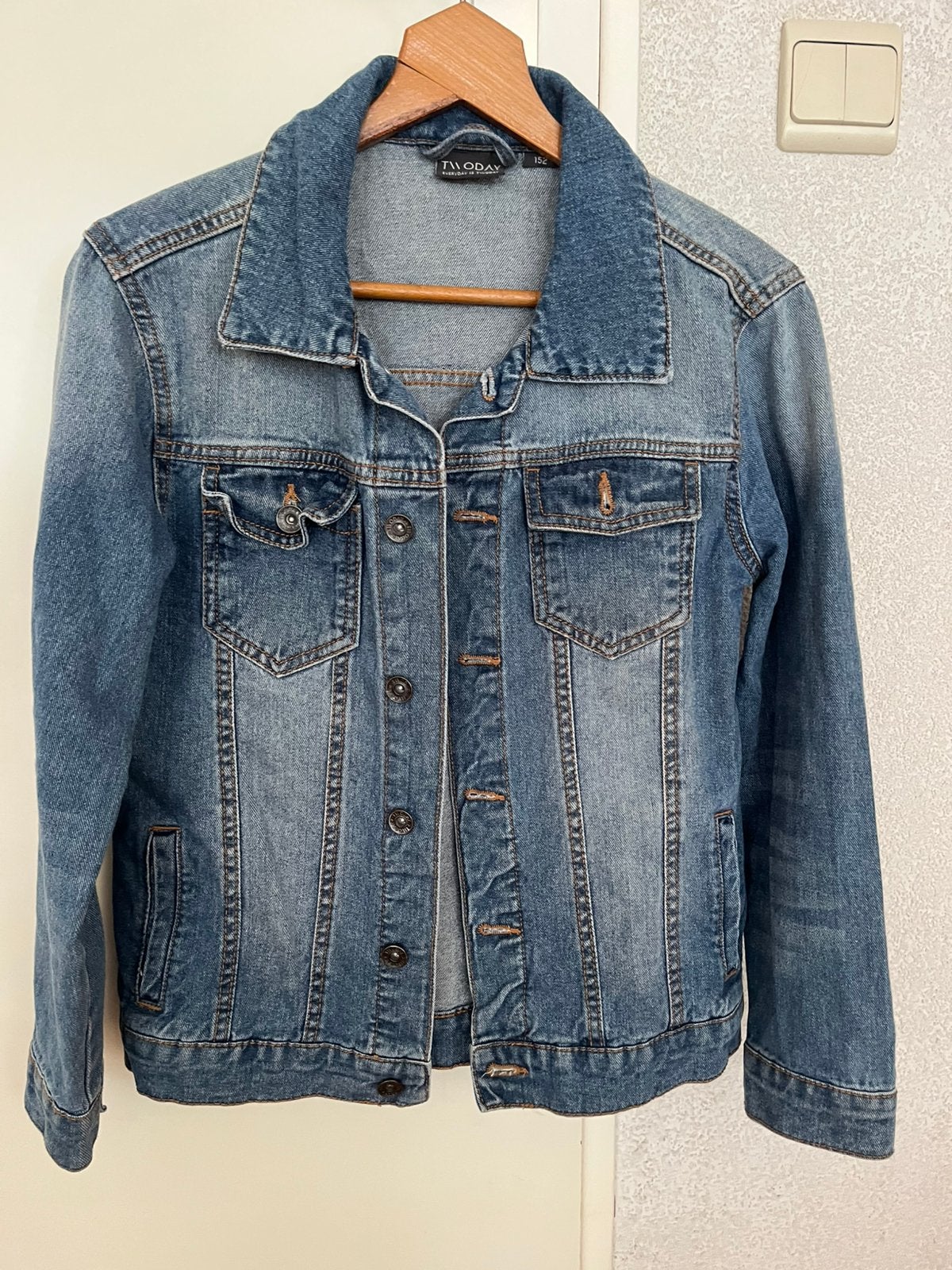 Spijkerjas mt 152, Kinderen en Baby's, Kinderkleding | Maat 152, Ophalen of Verzenden, Gebruikt, Jas