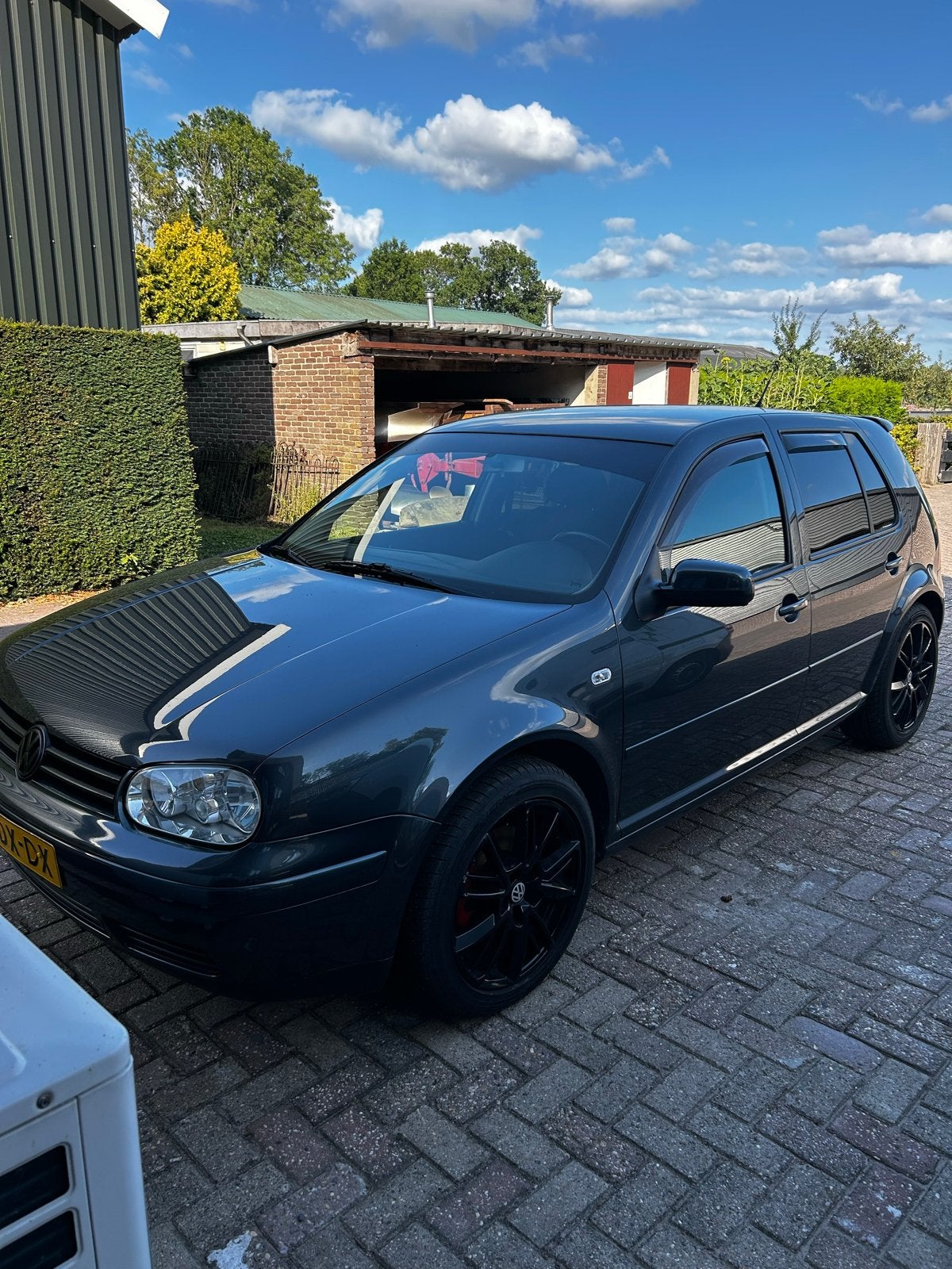 Volkswagen Golf 2.3 V5 110KW AUT 2000 Blauw, Auto's, Stof, Zwart, Blauw, 650 kg