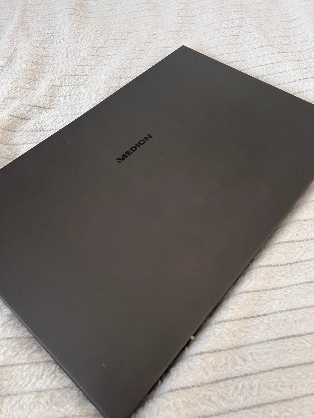 Medion Notebook PC - Intel Core i5, 2 tot 3 Ghz, 8 GB, Ophalen of Verzenden, Zo goed als nieuw