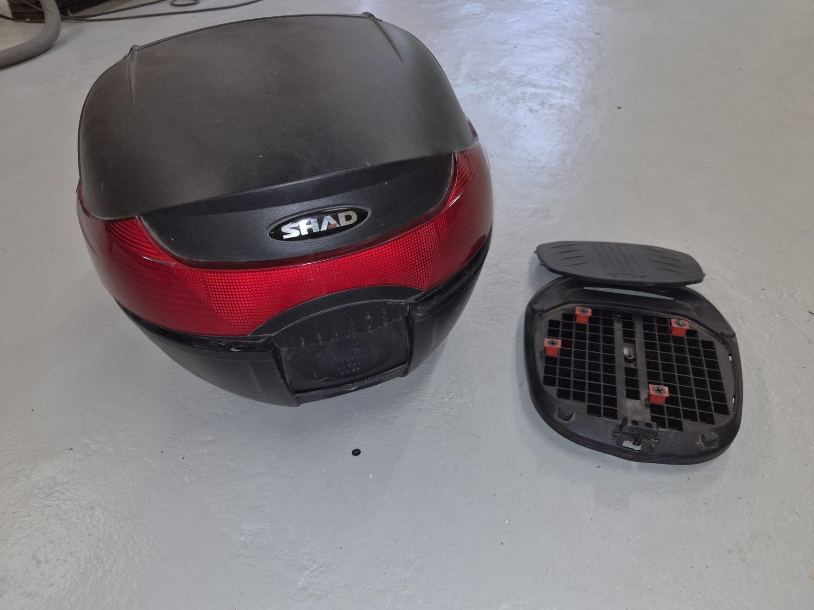 motor koffer / scooter/ driewieler, Motoren, Accessoires | Koffers en Tassen, Ophalen, Gebruikt