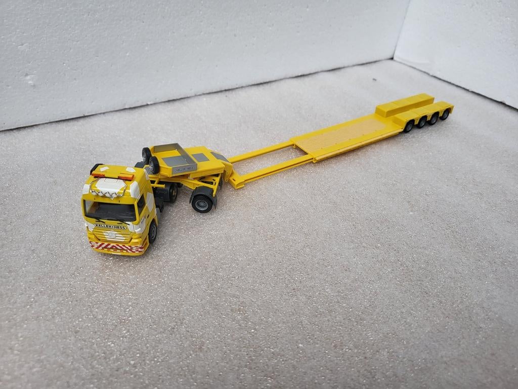 Herpa Keller+Hess Mercedes A LH 02 SZ met Nooteboom Oplegger, Hobby en Vrije tijd, Modelauto's | 1:87, Ophalen of Verzenden, Zo goed als nieuw