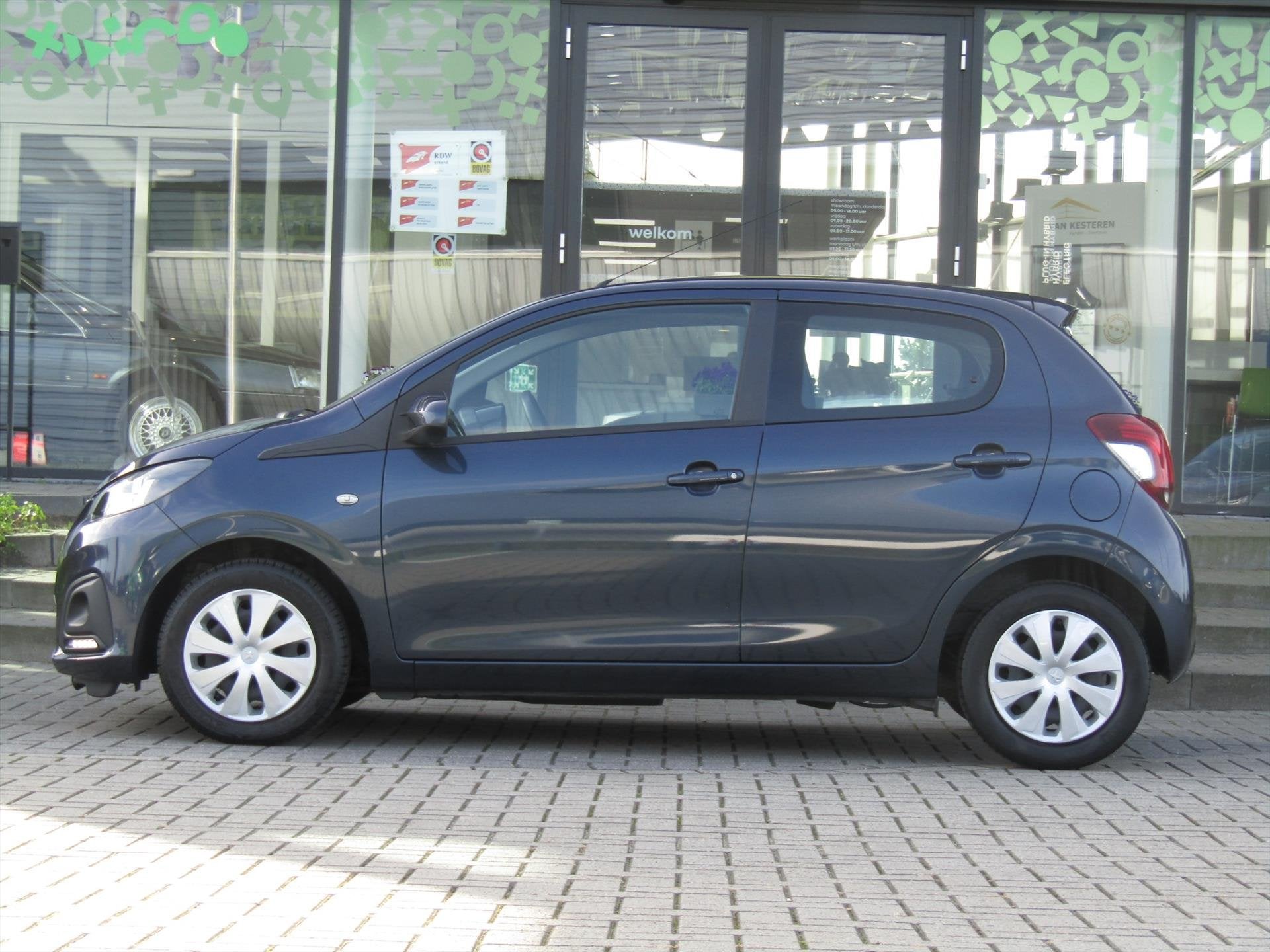 PEUGEOT 108 1.0 e-VTi 68pk 5D Active / Airco / Audio Bluetoo, Auto's, Dealer onderhouden, Stof, Euro 6, Origineel Nederlands