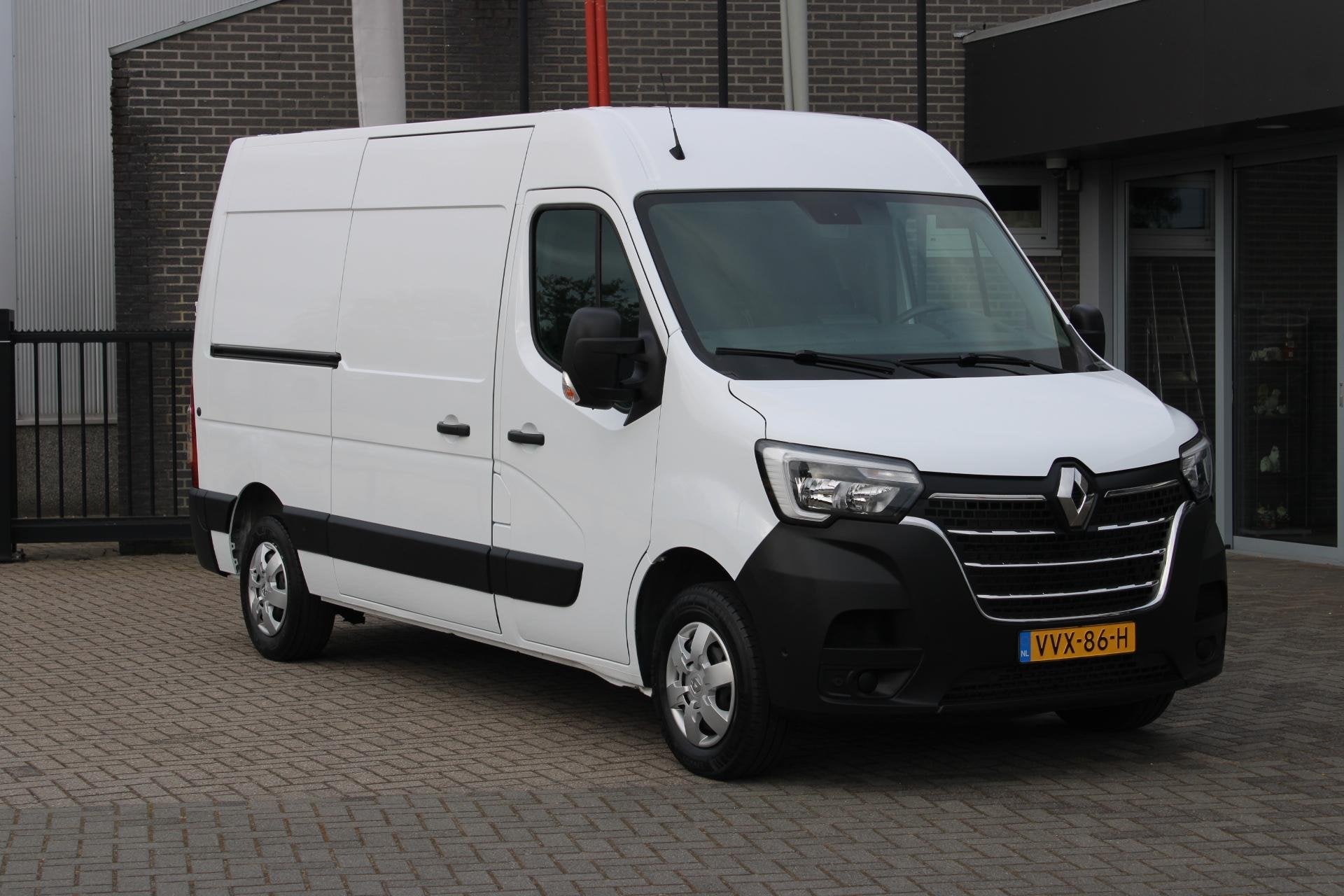 Renault Master T35 2.3 dCi 150 L2H2 Energy Work Edition Trek, Voorwielaandrijving, Stof, Gebruikt, Euro 6