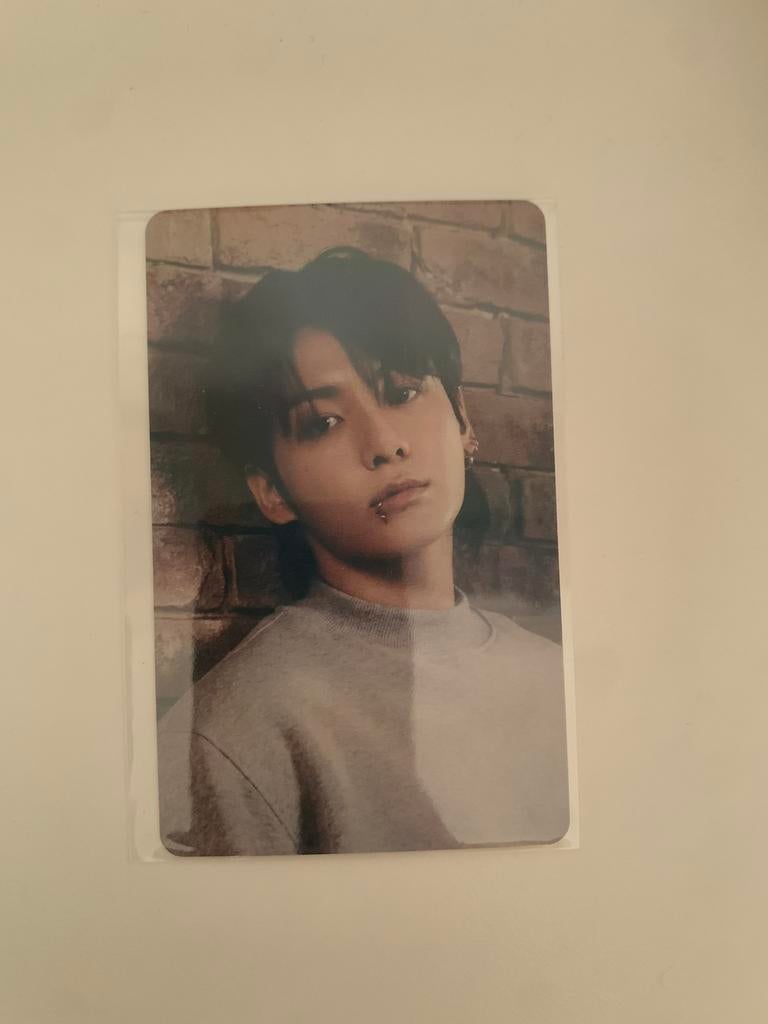 BTS Jungkook Golden Japan FC Holo photocard, Ophalen of Verzenden, Zo goed als nieuw, Foto of Kaart