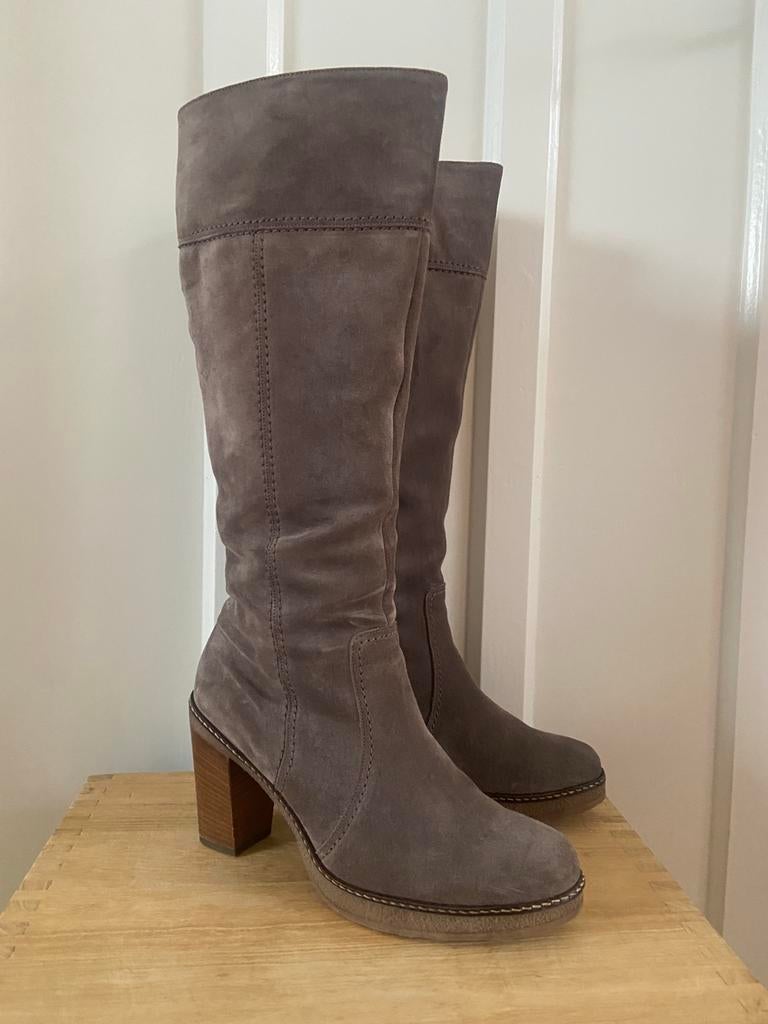 Nieuw in doos! Gabor laarzen suede mt 39 gevoerd taupe, Hoge laarzen, Bruin, Ophalen of Verzenden, Zo goed als nieuw