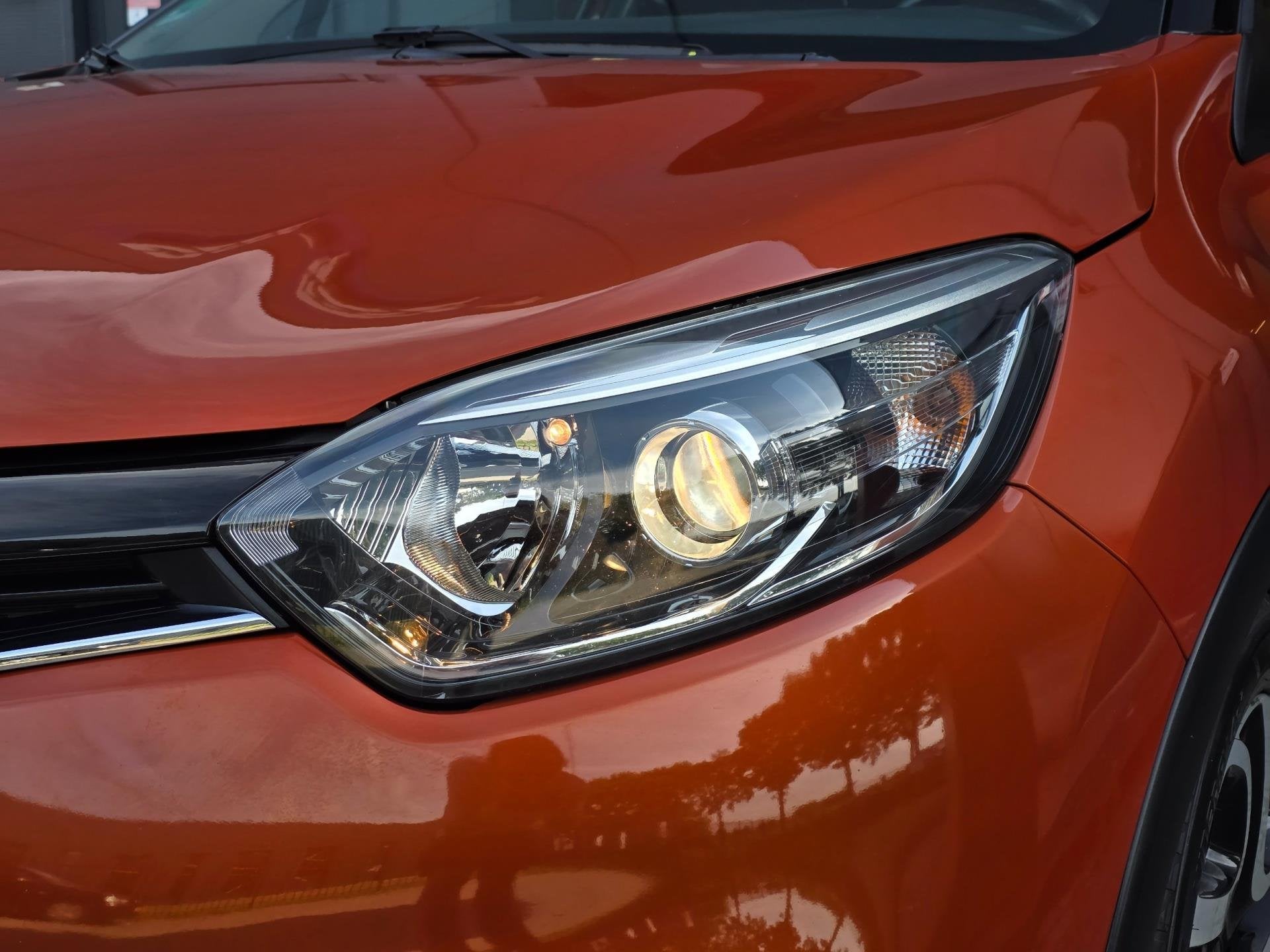 Renault Captur 1.2 TCe Dynamique / KEYLESS / CAMERA / P.SENS, Auto's, Met garantie (alle), Verwarmde buitenspiegels, SUV of Terreinwagen