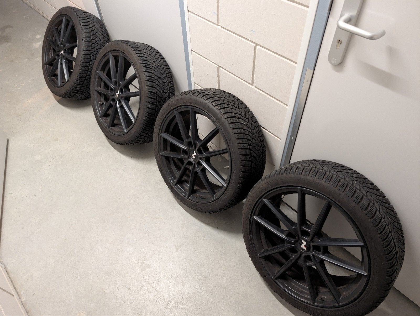 Originele Hyundai i30N 18 inch met winter banden, 18 inch, Banden en Velgen, 225 mm, Winterbanden