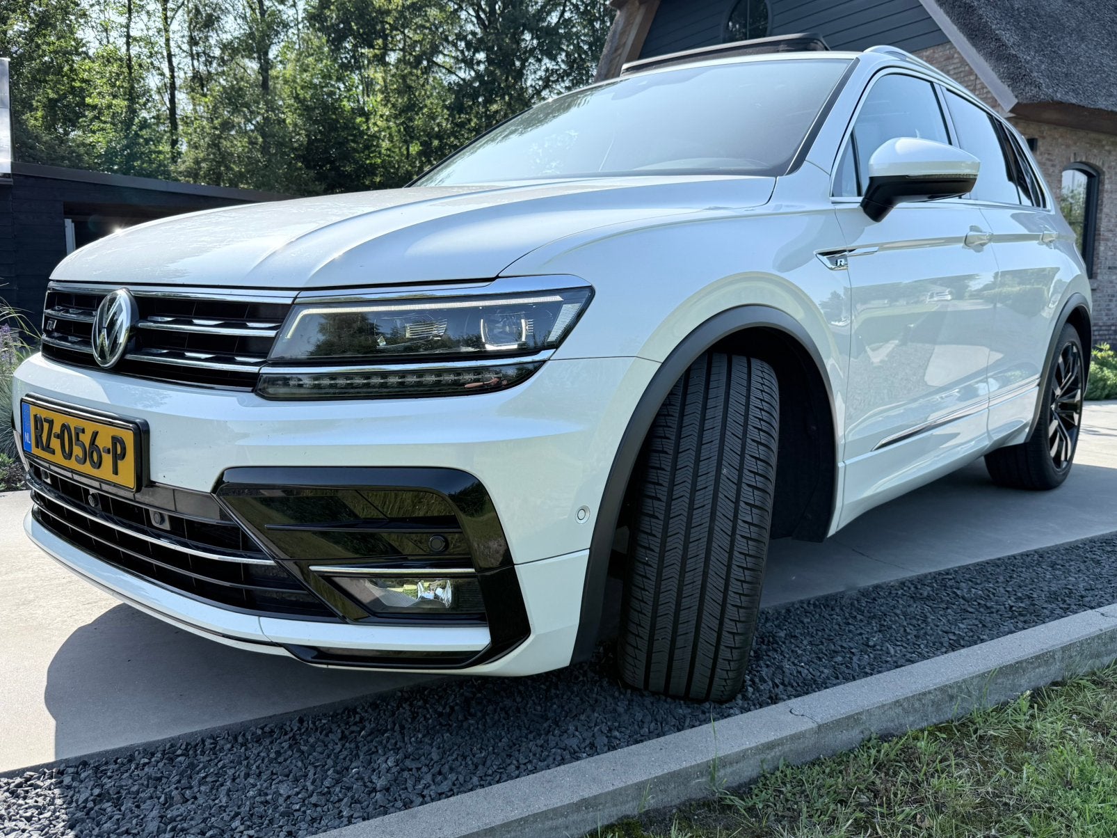 Volkswagen Tiguan 1.4 TSI 110KW DSG 2018 Wit, Auto's, 1800 kg, 4 cilinders, Wit, Particulier