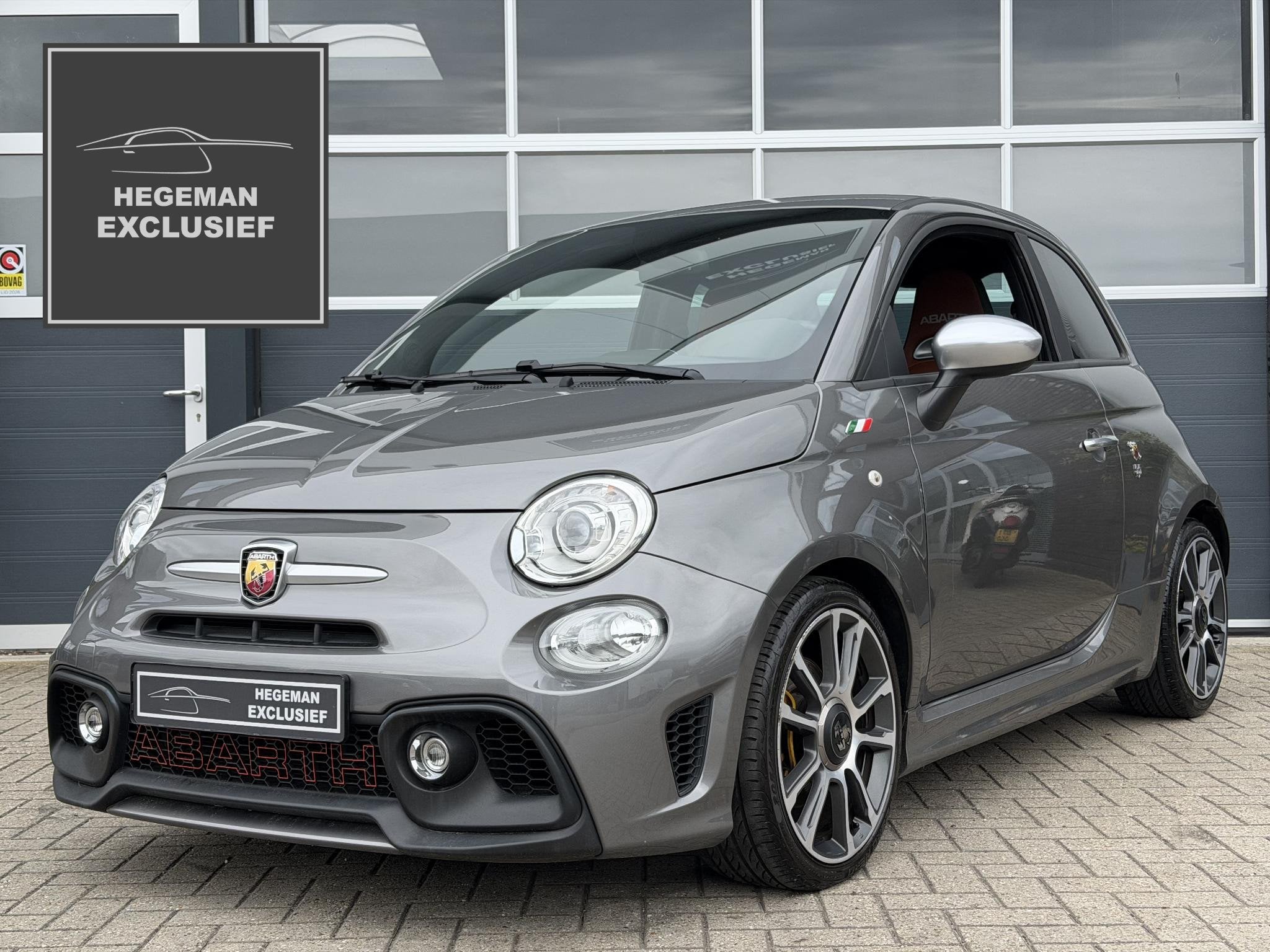 Abarth 595 1.4 T-Jet Turismo | CarPlay | Stoelverw. | BEATS, Auto's, 4 cilinders, Met garantie (alle), Leder, Bedrijf