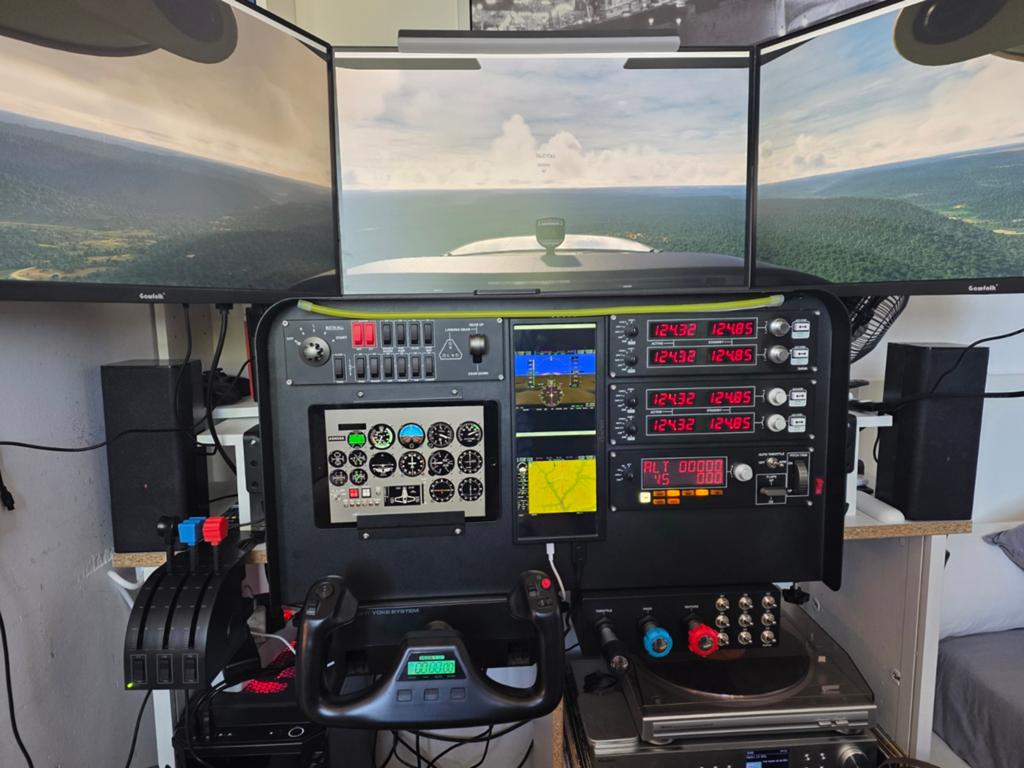 Complete Flight Simulator Cockpit - Logitech G / Saitek, Computers en Software, Ophalen, Zo goed als nieuw, Overige merken