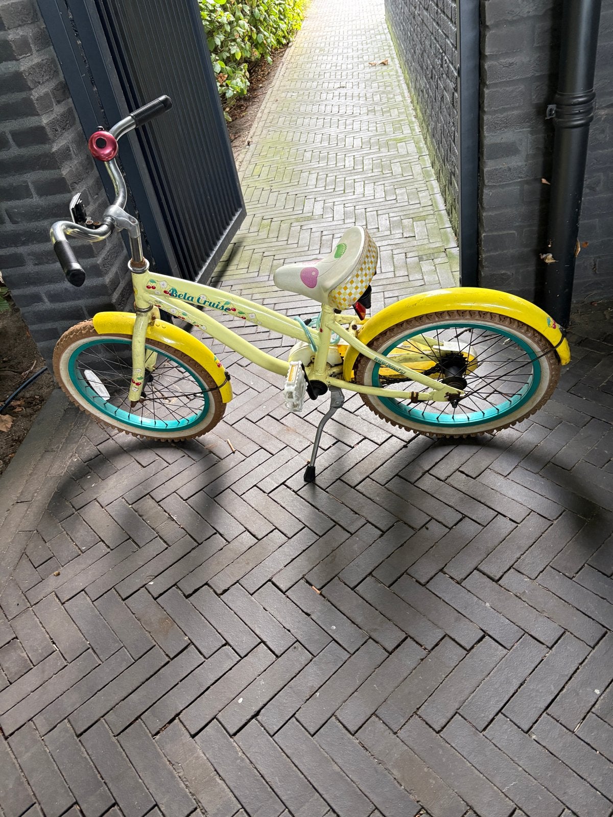 kinderfiets - gratis ! achterwiel defect, opknapper, Ophalen, Gebruikt, Terugtraprem, 20 inch of meer