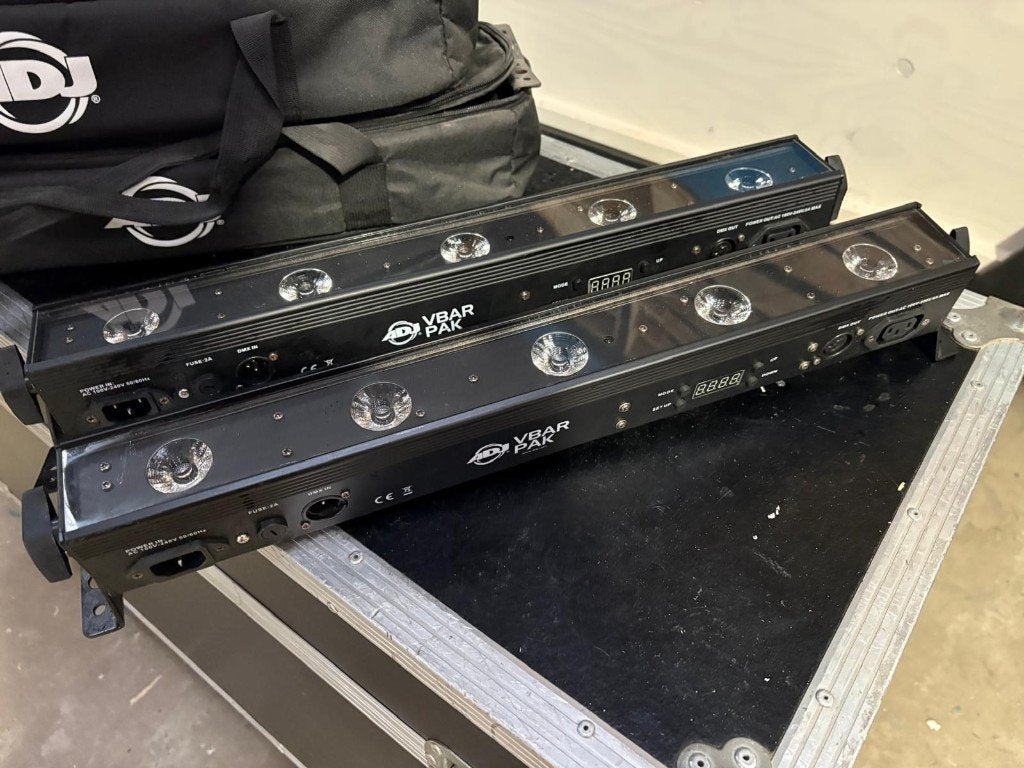 American DJ VBAR PAK lichtset met 2 LED bars in draagtas, Ophalen, Zo goed als nieuw, Licht
