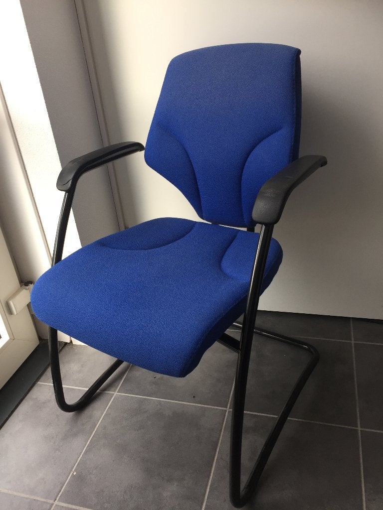 Vergaderstoelen van hoge kwaliteit merk GiroFlex, Ophalen, Ergonomisch, Gebruikt, Blauw