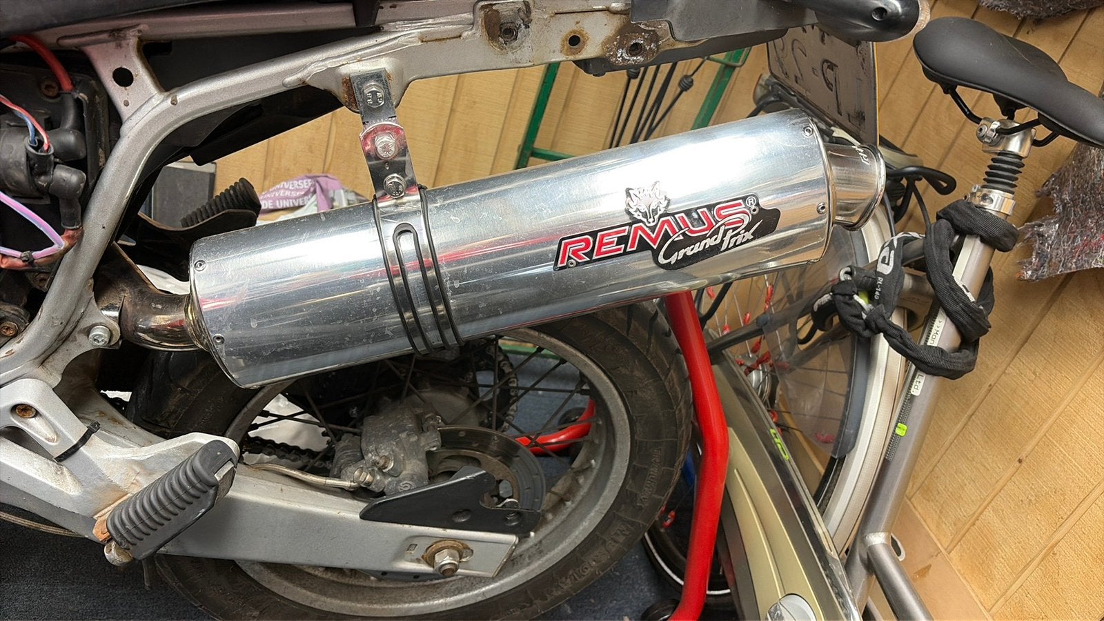 Remus uitlaat bmw f650 funduro, Motoren, Ophalen of Verzenden