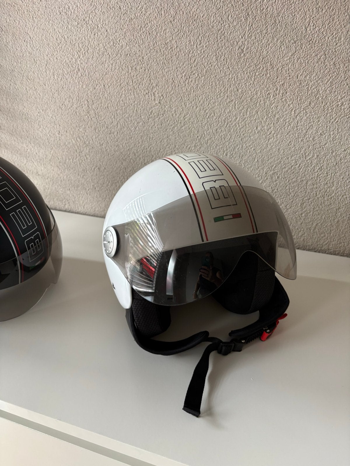 Beon Design scooterhelm maat S wit in goede staat, Fietsen en Brommers, Brommerhelmen, Ophalen, Gebruikt, Small