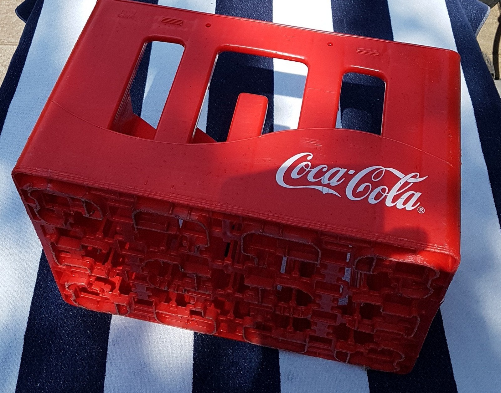 Vintage Coca-Cola Flessenkrat - Rood Plastic, Verzamelen, Ophalen of Verzenden, Gebruikt, Verpakking