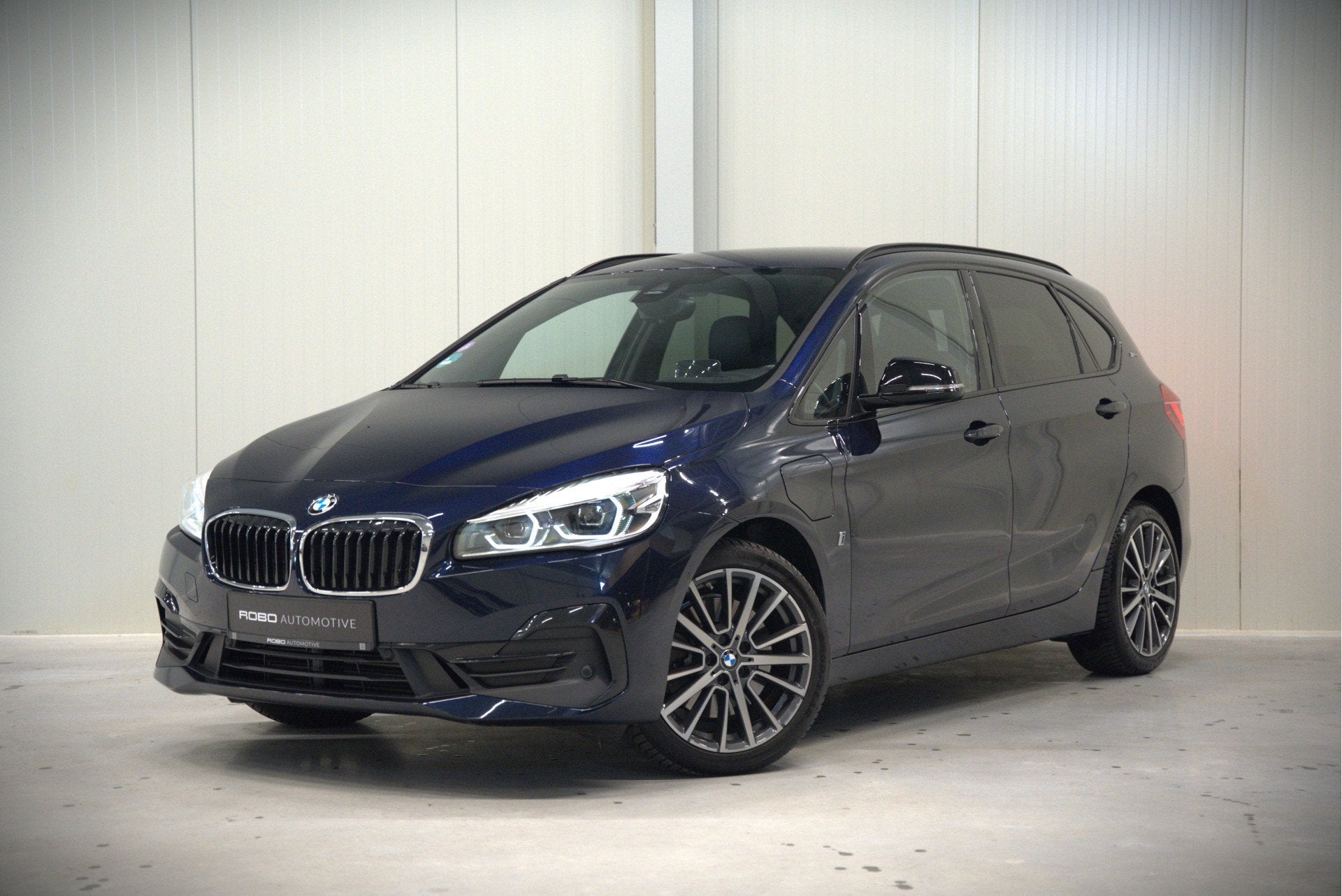 BMW 2 Serie Active Tourer 225xe iPerformance eDrive Edition, Automaat, Gebruikt, Blauw, Bedrijf