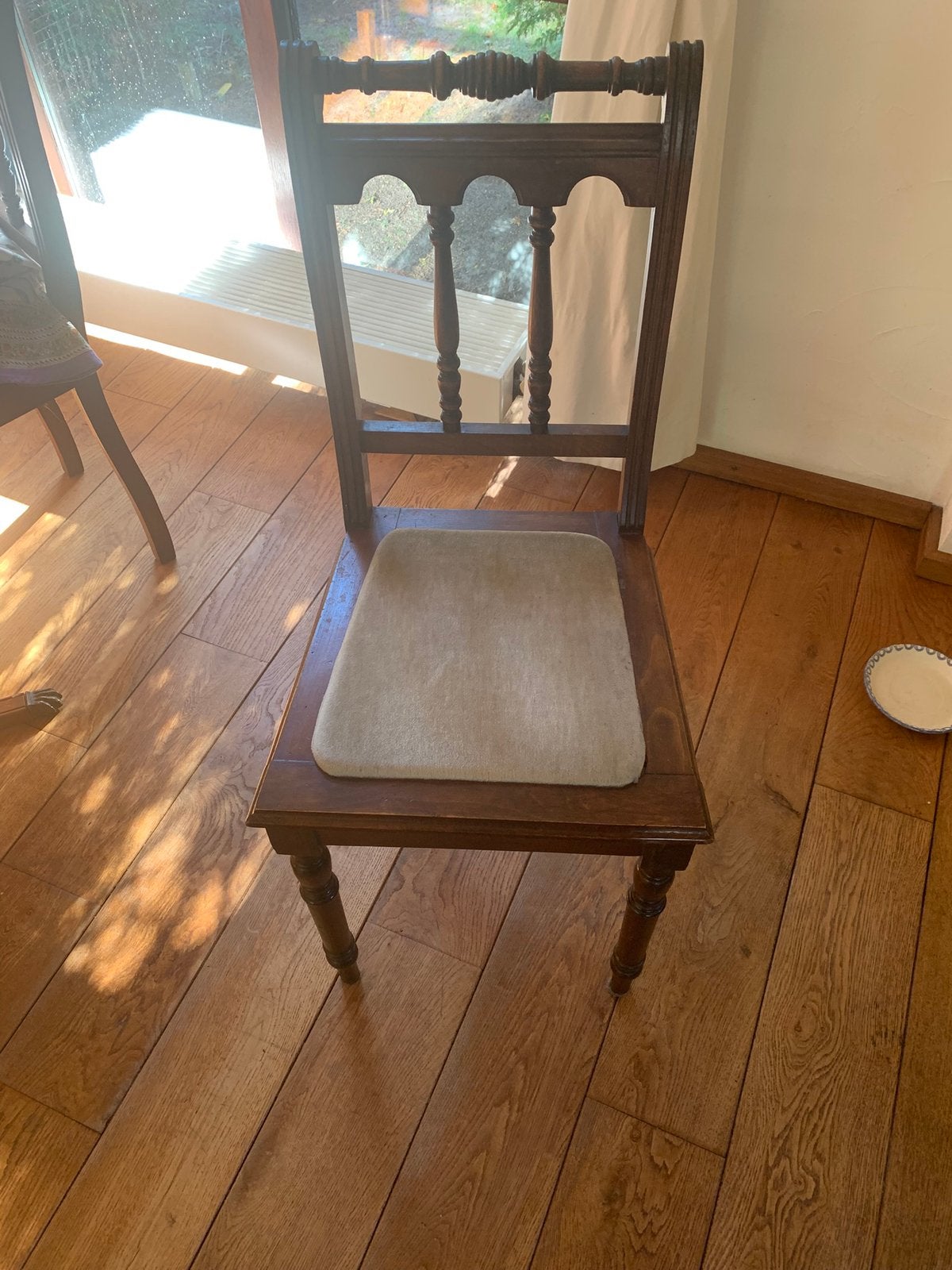 4 fraaie eiken stoelen, Ophalen