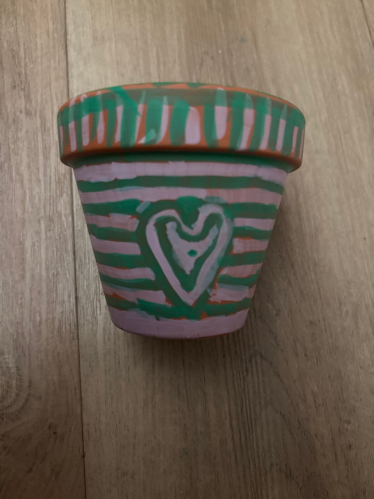 Handgeschilderde terracotta bloempot met hartje, Gebruikt, Rond, Binnen, Ophalen of Verzenden